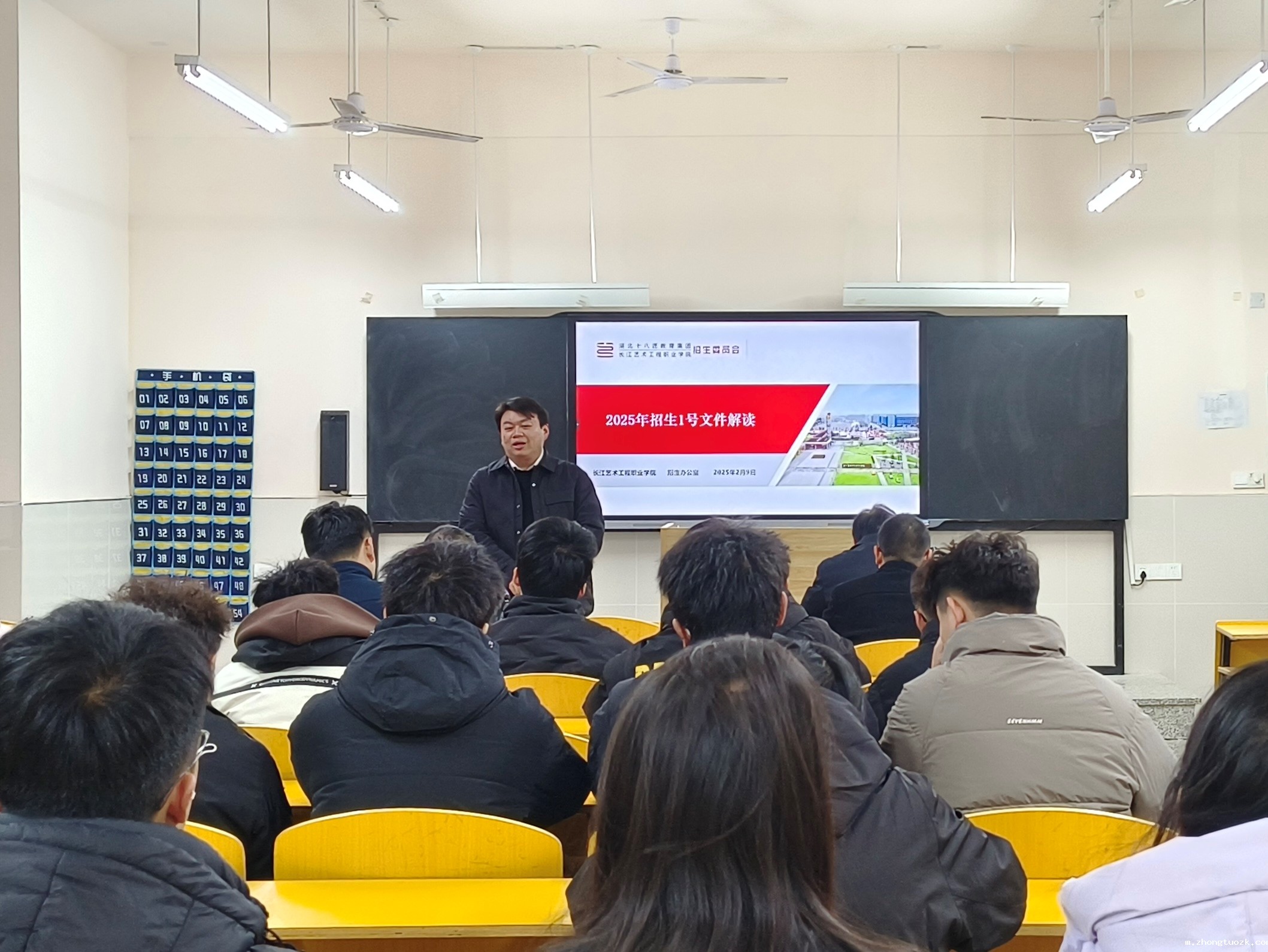 1740120760174357.jpg 2.2.jpg